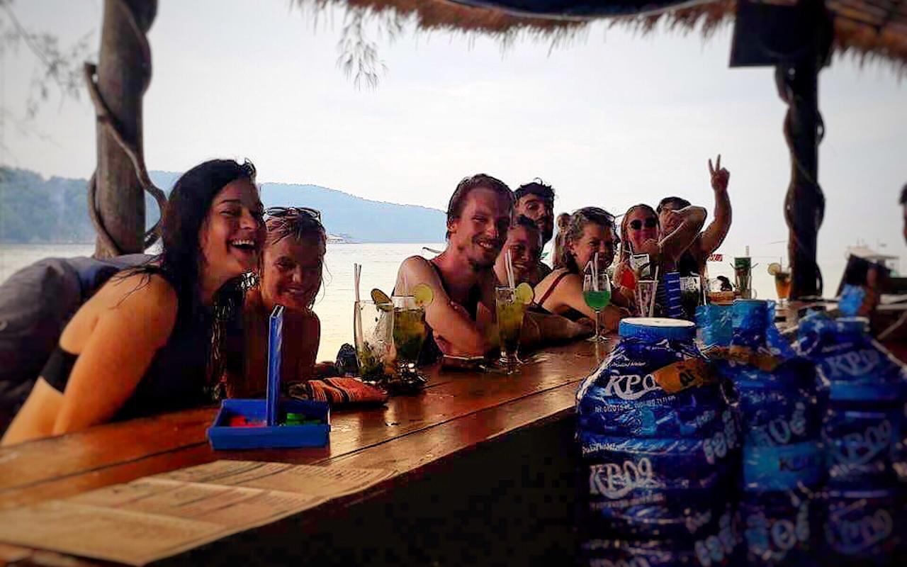 Tree Bar Hostel Koh Rong Sanloem Exterior foto